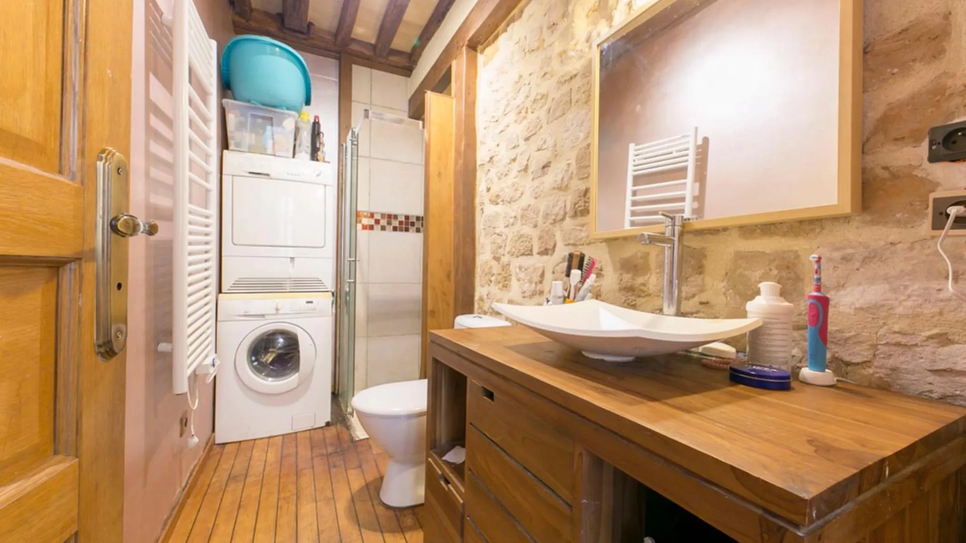 Beautiful Apartment With Terrace Near Bastille Parigi