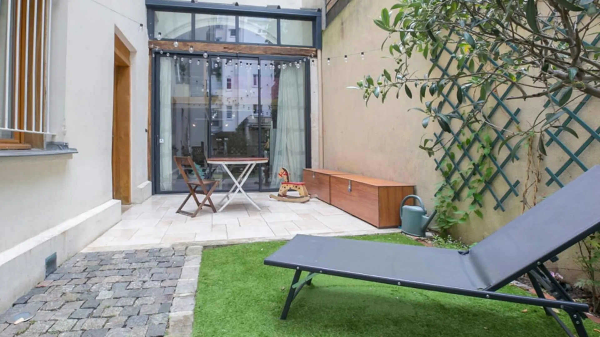 Beautiful Apartment With Terrace Near Bastille Parigi